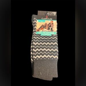 Cuddl Duds Black and Gray Socks